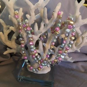 Vantel Pearls Pink Sorbet Necklace